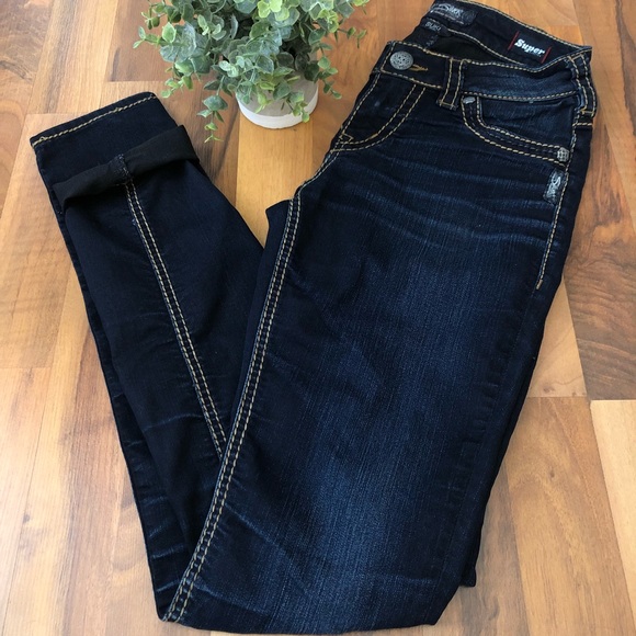 Silver Jeans Denim - Silver Suki Mid Rise Dark Wash Skinny Jeans - 26